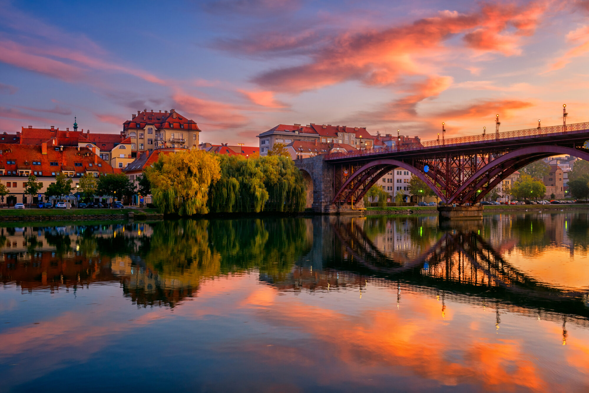 Amazing,View,Of,Maribor,Old,City,,Main,Bridge,(stari,Most)