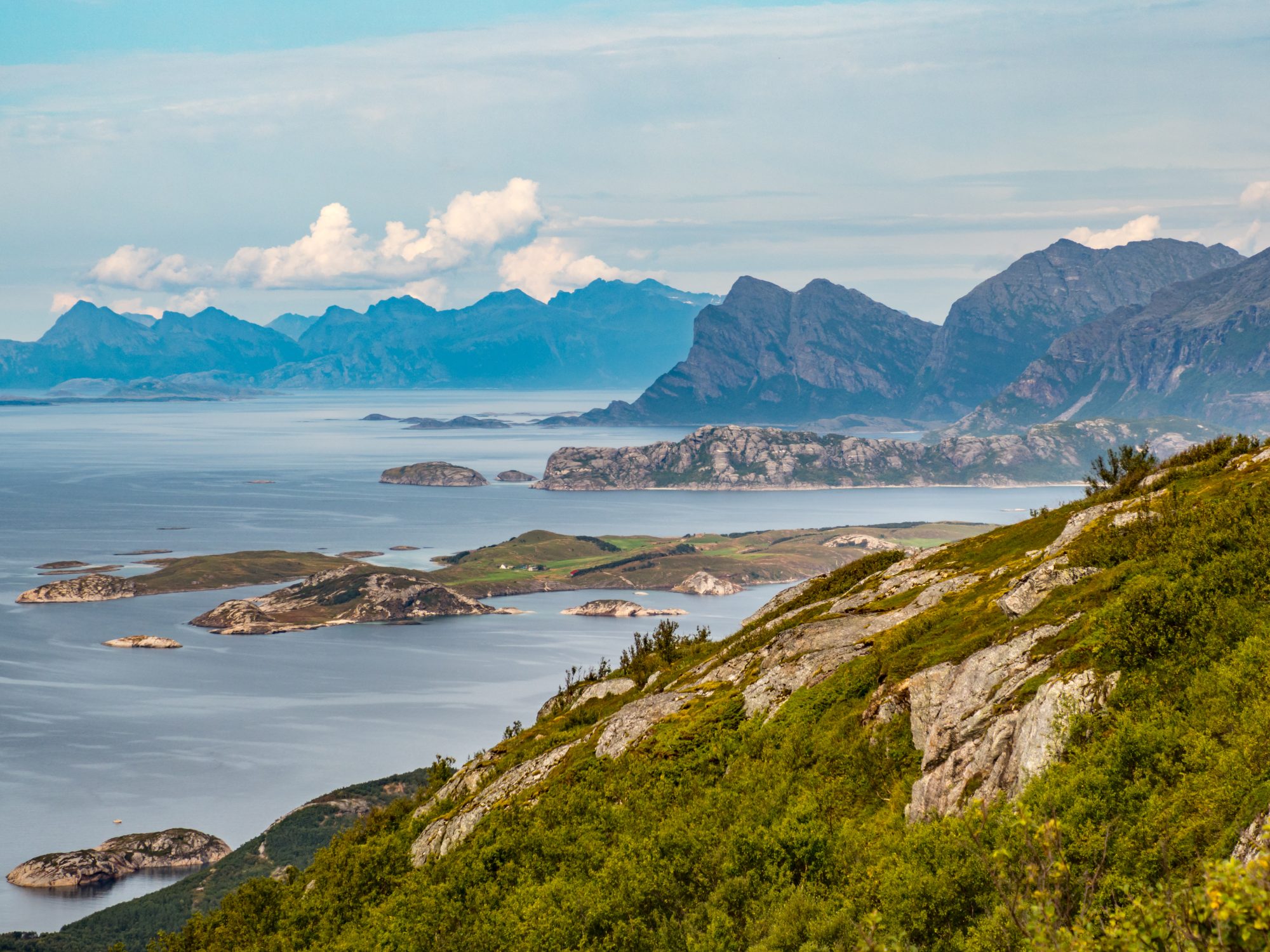 vista da Keiservarden vicino a Bodo shutterstock_1528399931